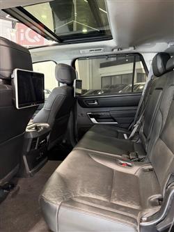 تۆیۆتا سیکۆیا